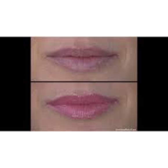 QMS Lip Liner Correction - Picture 3 of 4